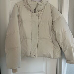 Banana Republic Women's Cream Puffer Jacket